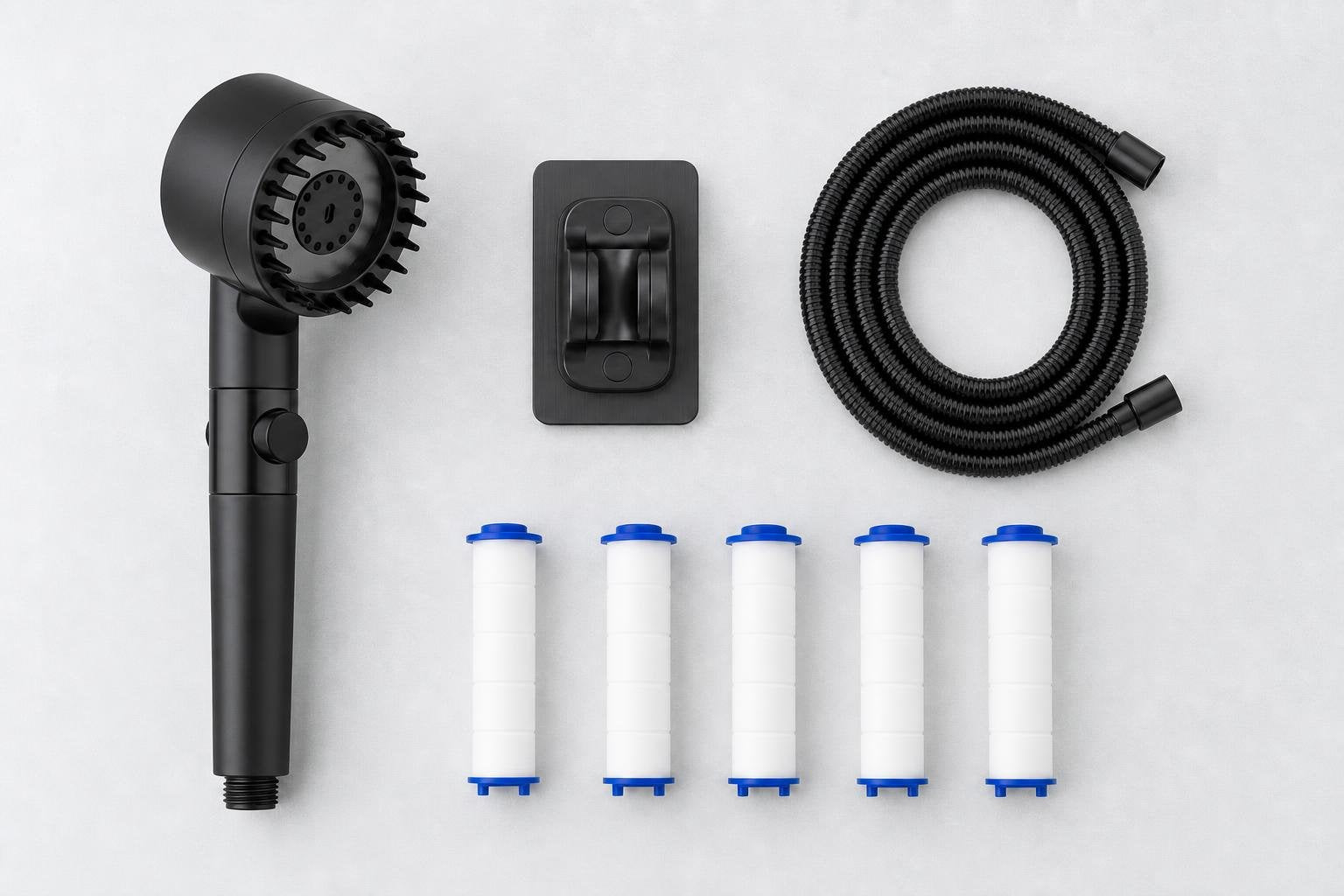 Parmun complete kit: shower head, wall bracket, hose and five filter cartridges
